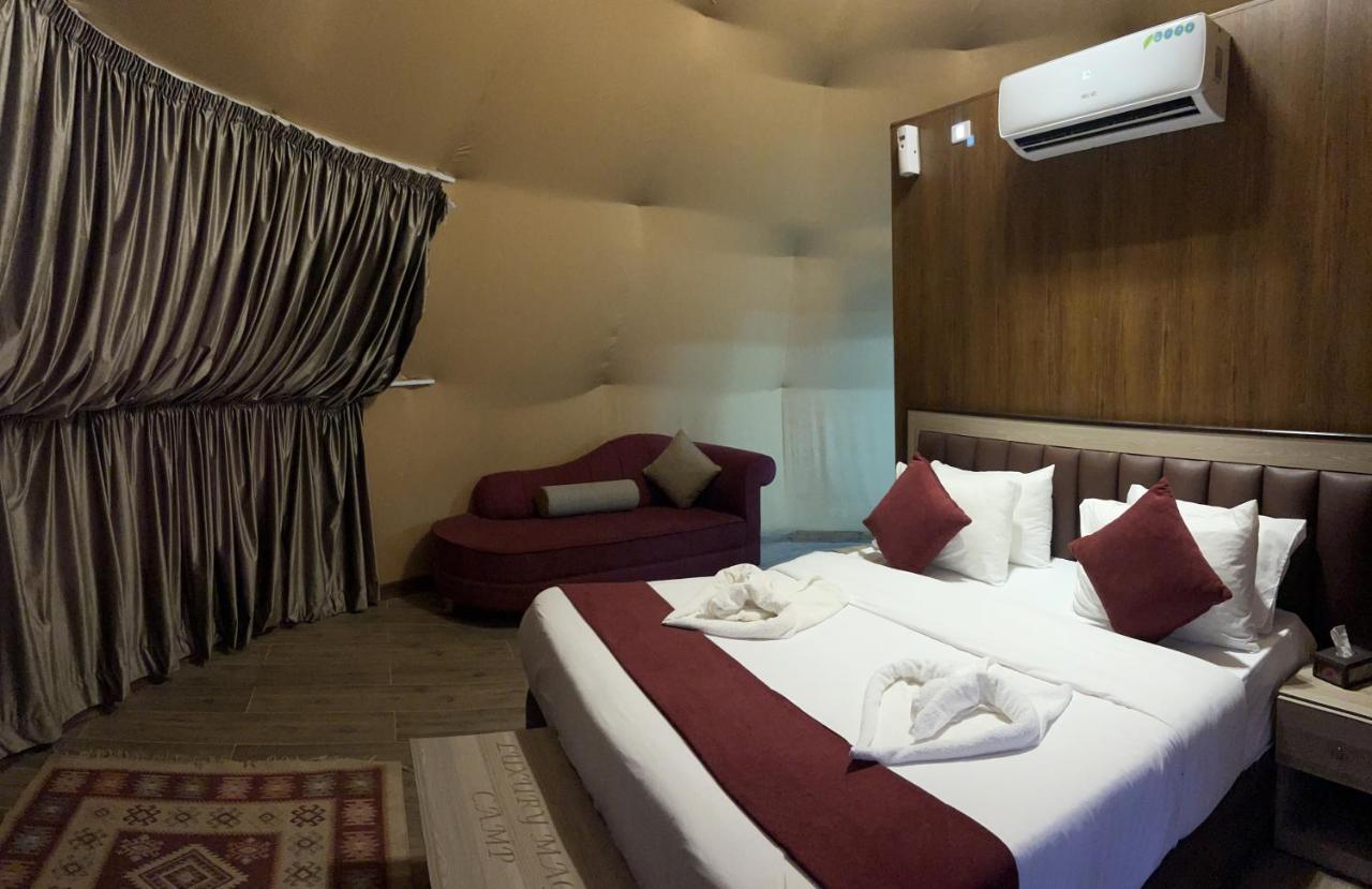 Magic Mountain Camp Apartment Вади Рум Екстериор снимка