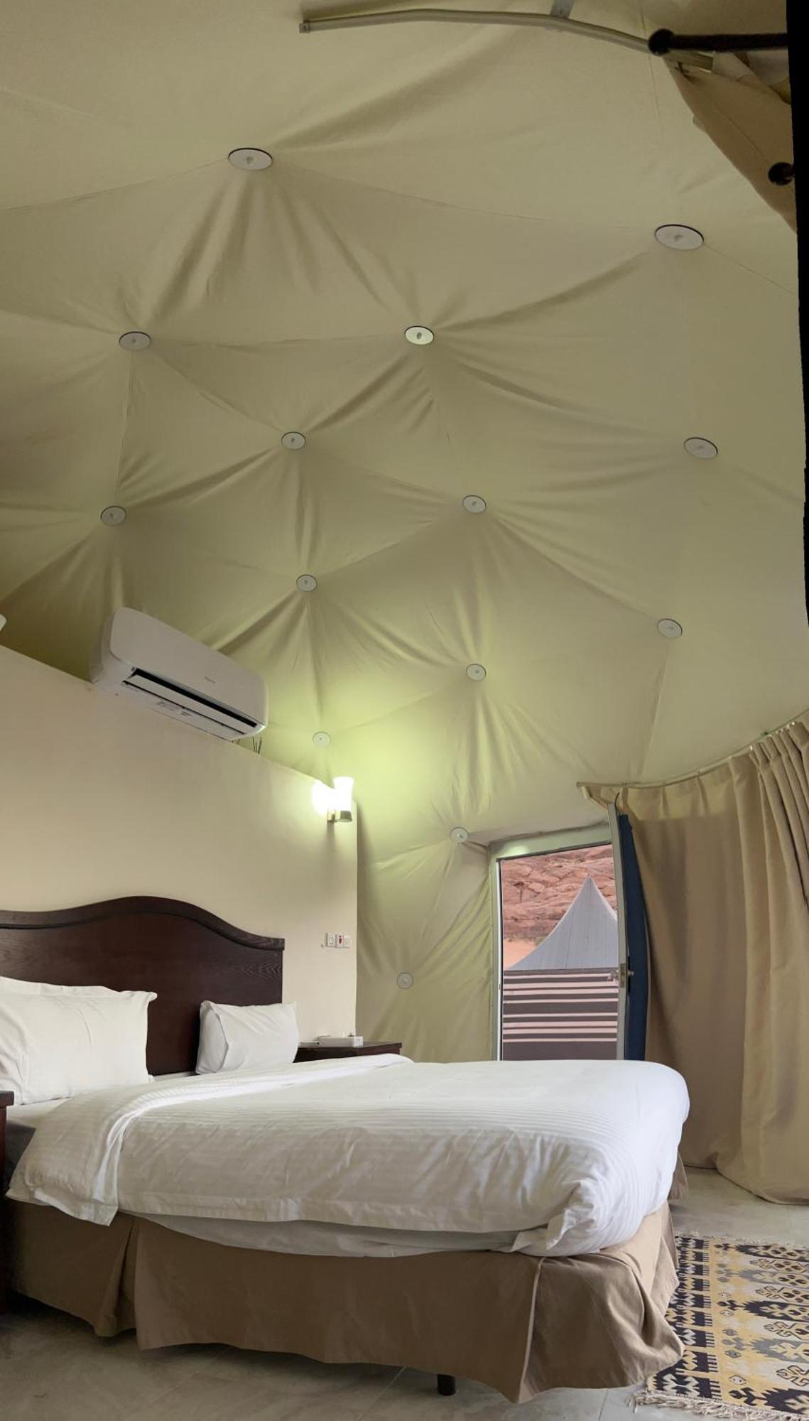 Magic Mountain Camp Apartment Вади Рум Екстериор снимка