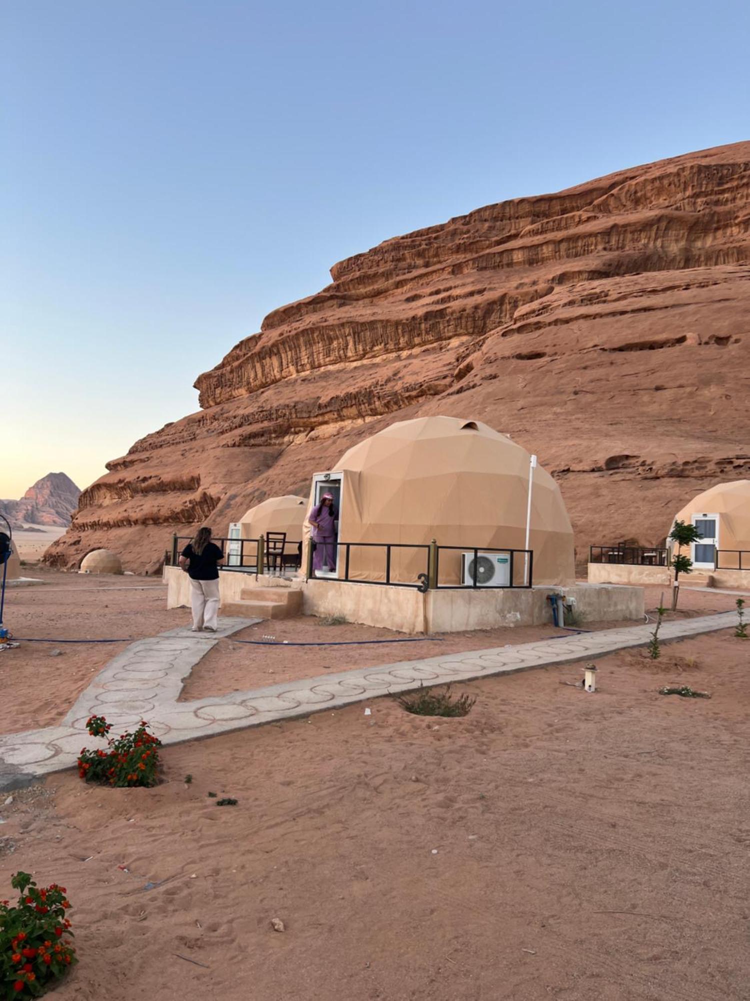 Magic Mountain Camp Apartment Вади Рум Екстериор снимка