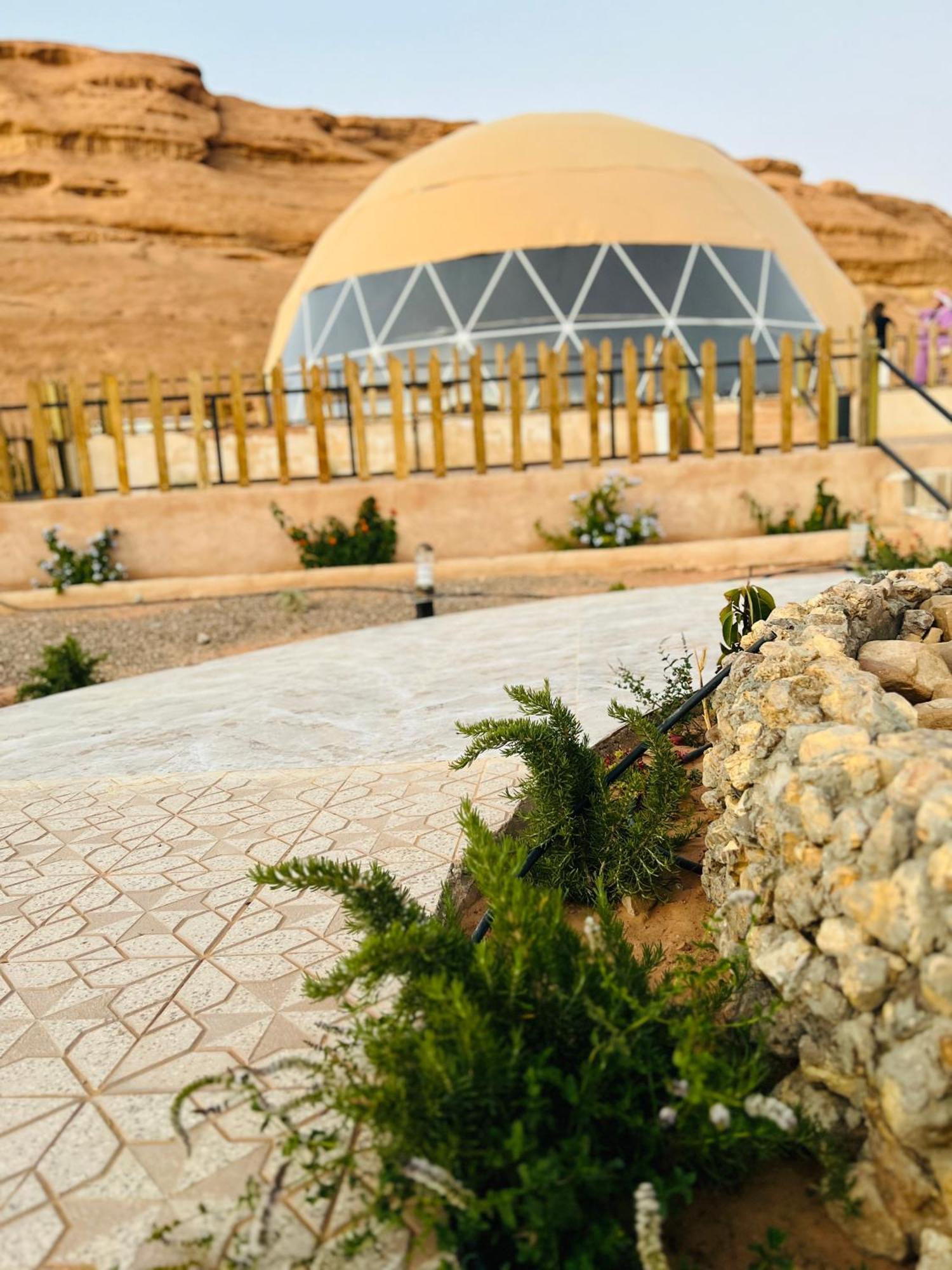 Magic Mountain Camp Apartment Вади Рум Екстериор снимка