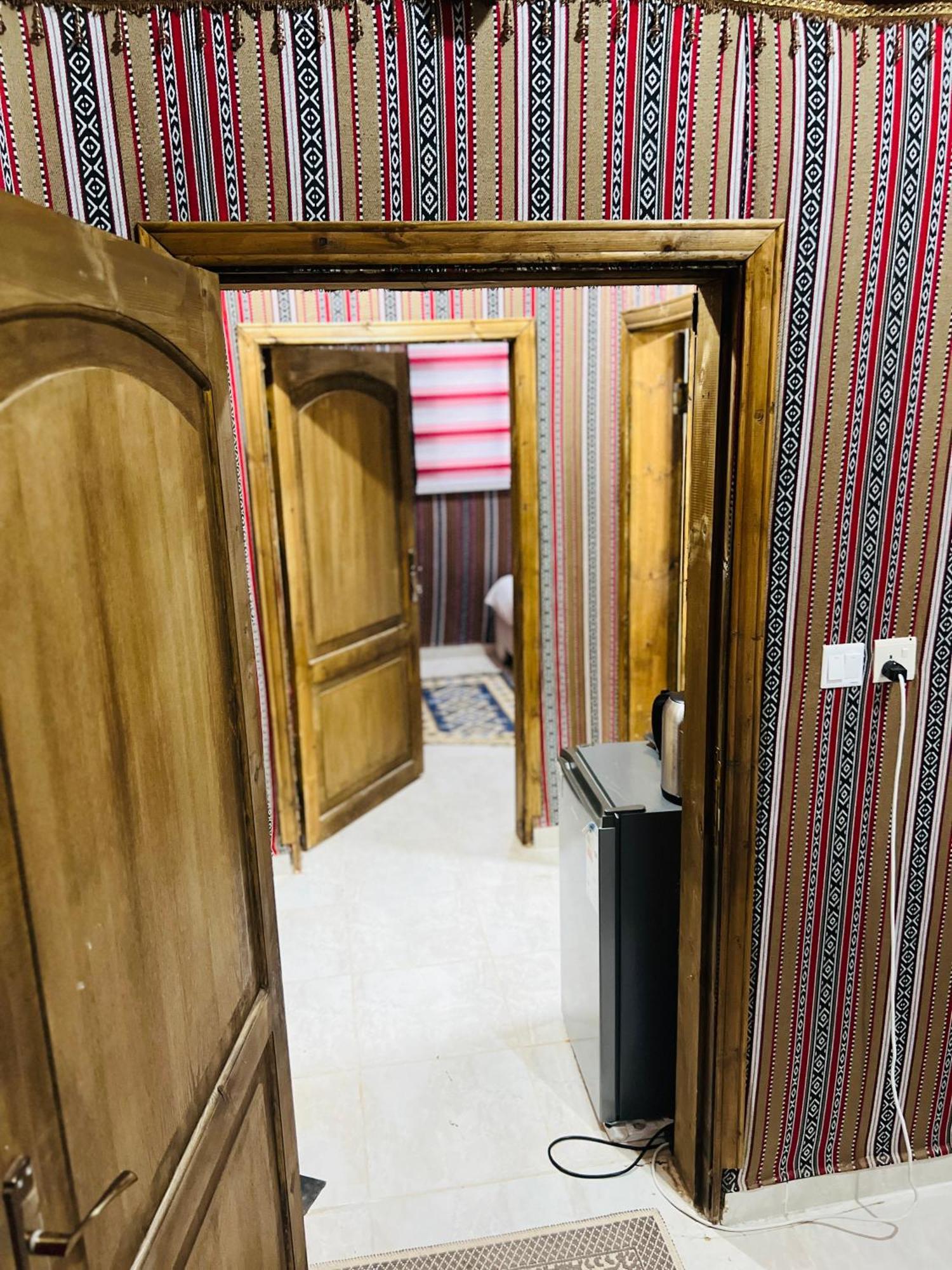 Magic Mountain Camp Apartment Вади Рум Екстериор снимка