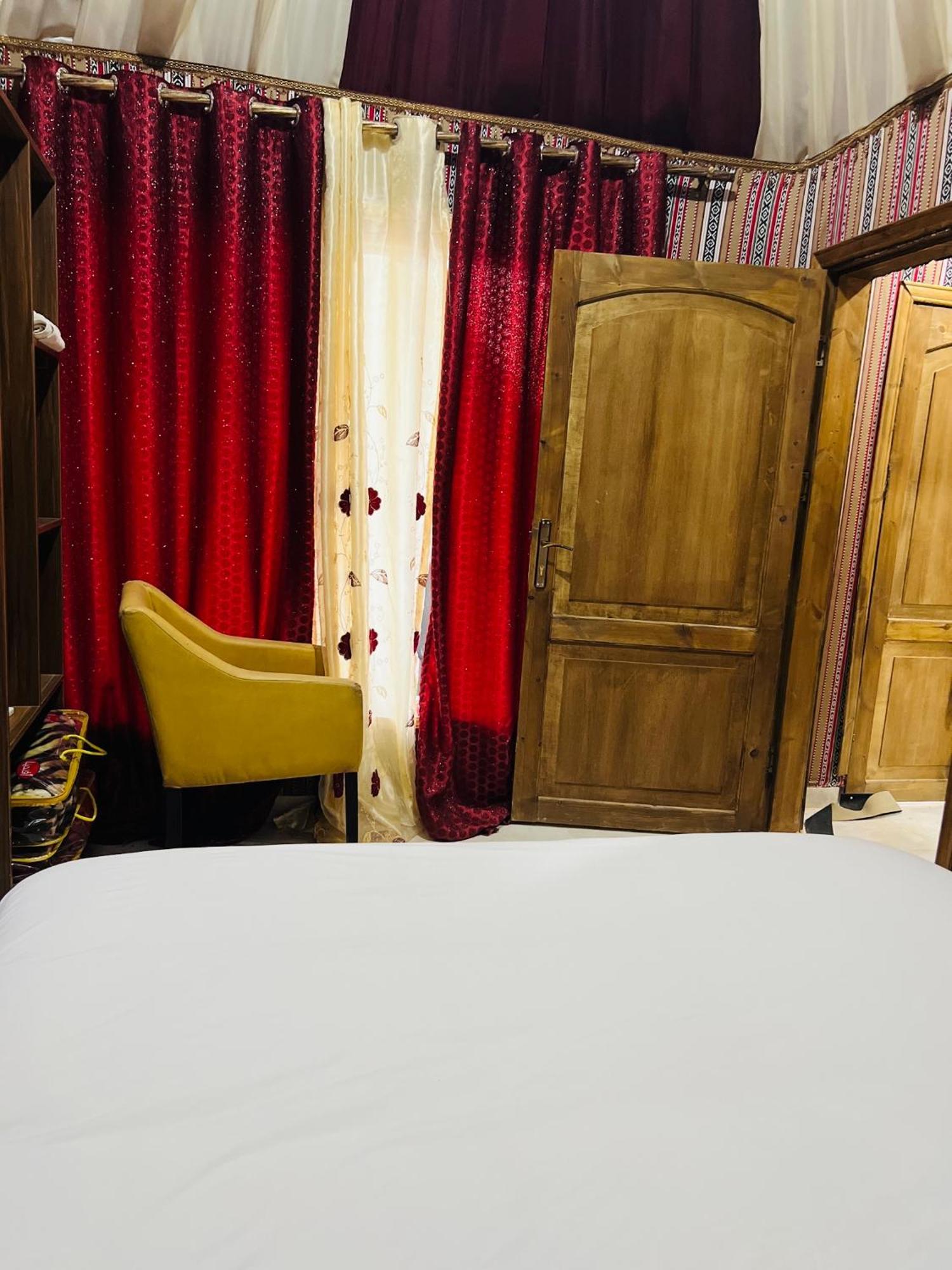 Magic Mountain Camp Apartment Вади Рум Екстериор снимка