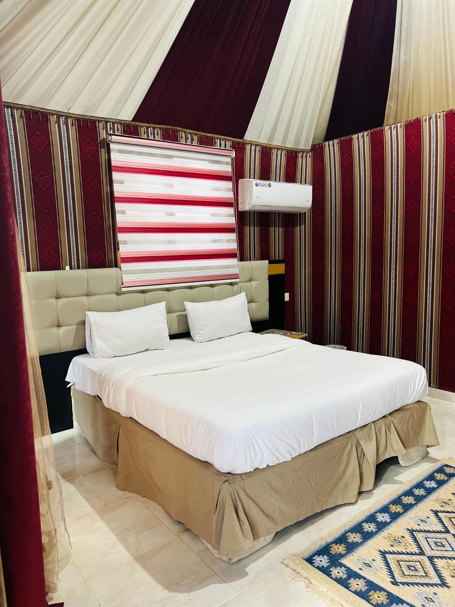 Magic Mountain Camp Apartment Вади Рум Екстериор снимка