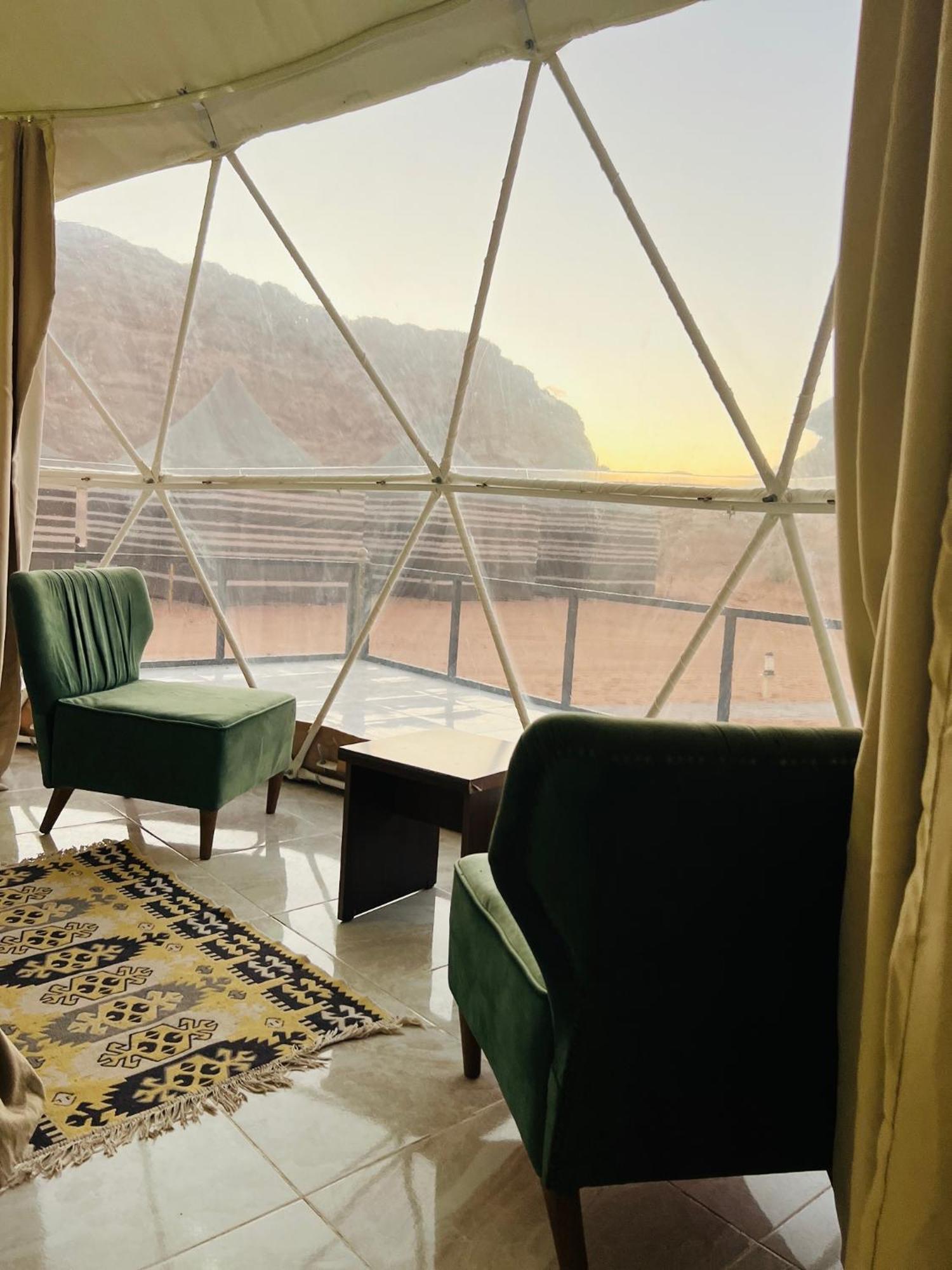 Magic Mountain Camp Apartment Вади Рум Екстериор снимка